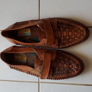 Gold Coast men's shoes